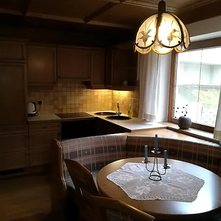 Daire Gundolf Christine & Peter *